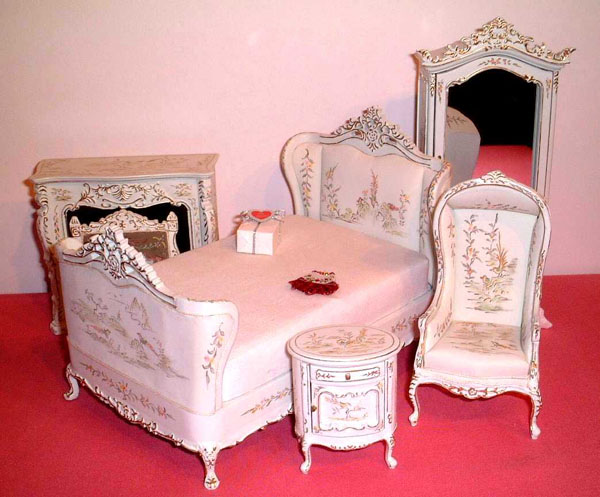 Bedroom suite-french